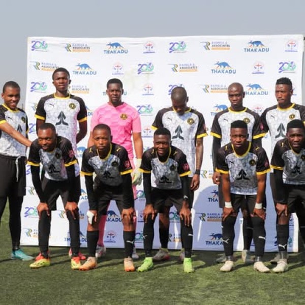 Championship Trophy Lift